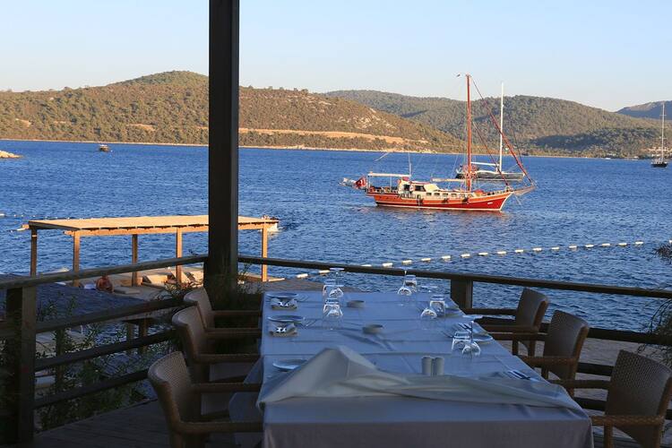 Maca Kizi Turkbuku Bodrum